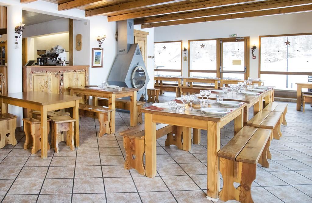 Le Petit Bonheur Villa Bessans Buitenkant foto